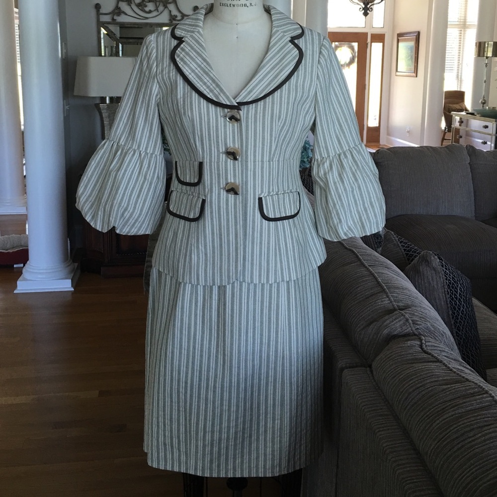 Y2K Vintage Nanette Lepore Cream and Green/ Gray Striped Two-Piece Skirt Suit